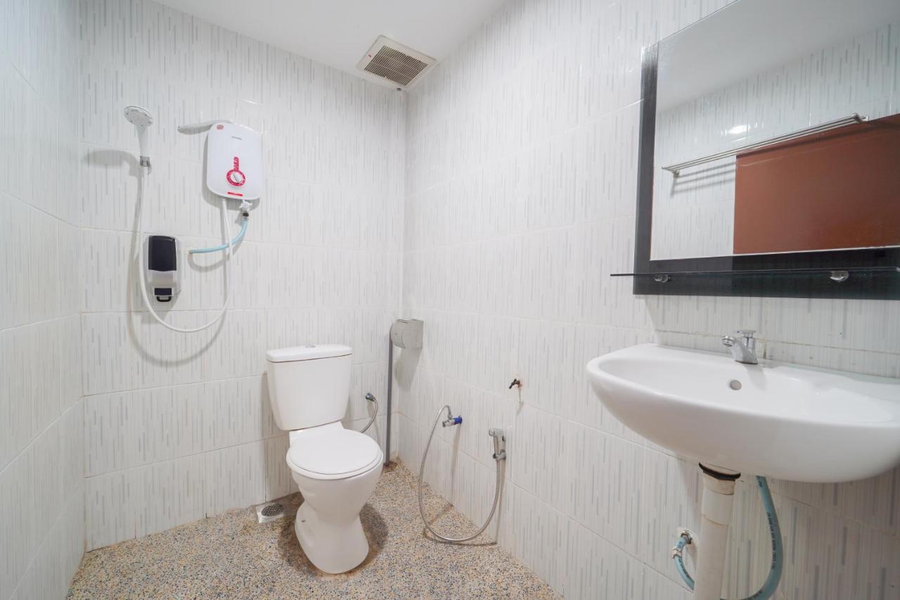 Jma Ferringhi Beach Hotel Бату Феринги Екстериор снимка